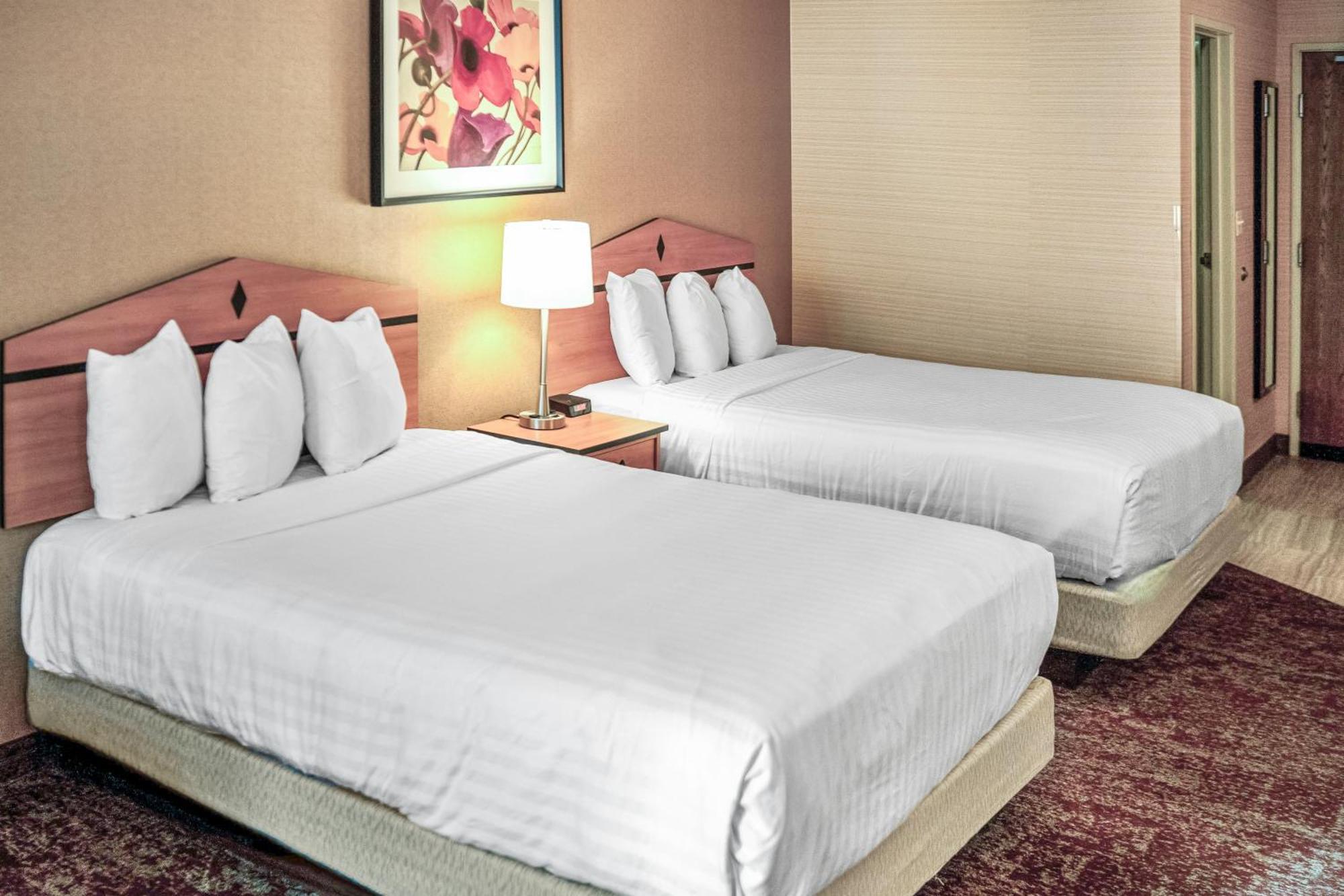 Crystal Inn Hotel & Suites - Midvalley Murray Exteriör bild